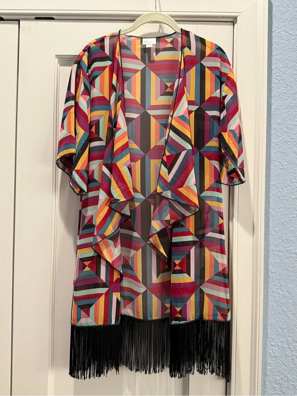 LuLaRoe Multicolor Geometric Stripe Fringed Kimono/Cover-up